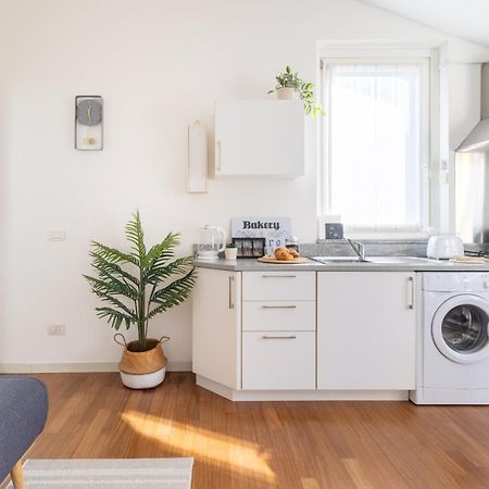 Dream Suite In Комо Екстериор снимка