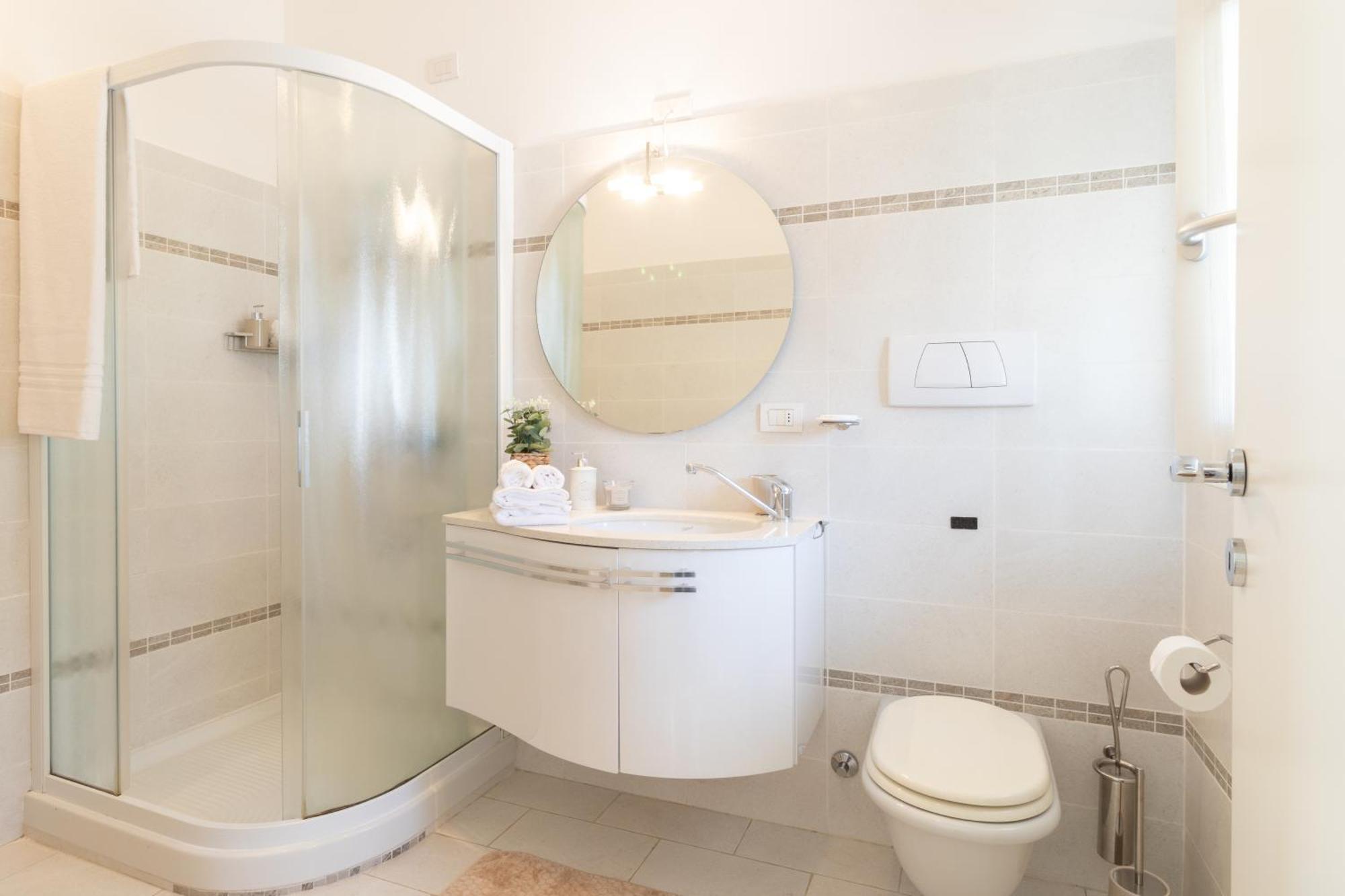 Dream Suite In Комо Екстериор снимка